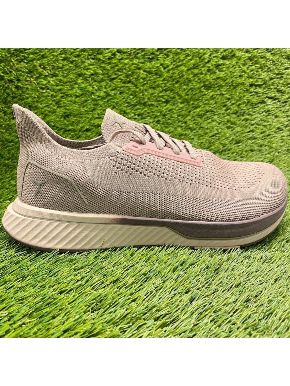 Flux Footwear Adapt Runner Mist Mens Size 10.5 Athletic Walking Shoes Sneakers